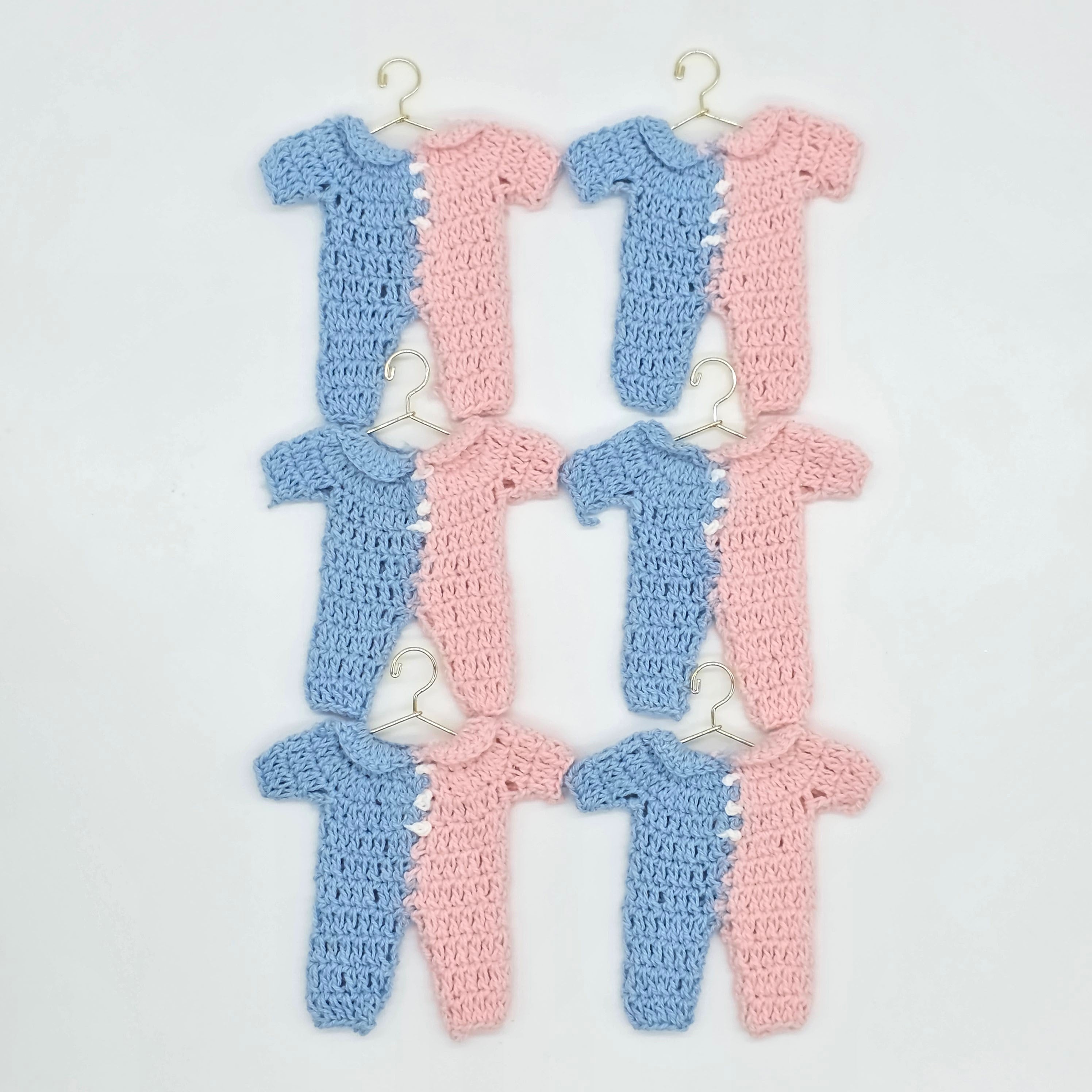 Gender Reveal Crochet Favors. Half Pink Half Blue Mini Onesies Party Gifts | Baby Shower Decor & Keepsake Gifts (Set of 6)
