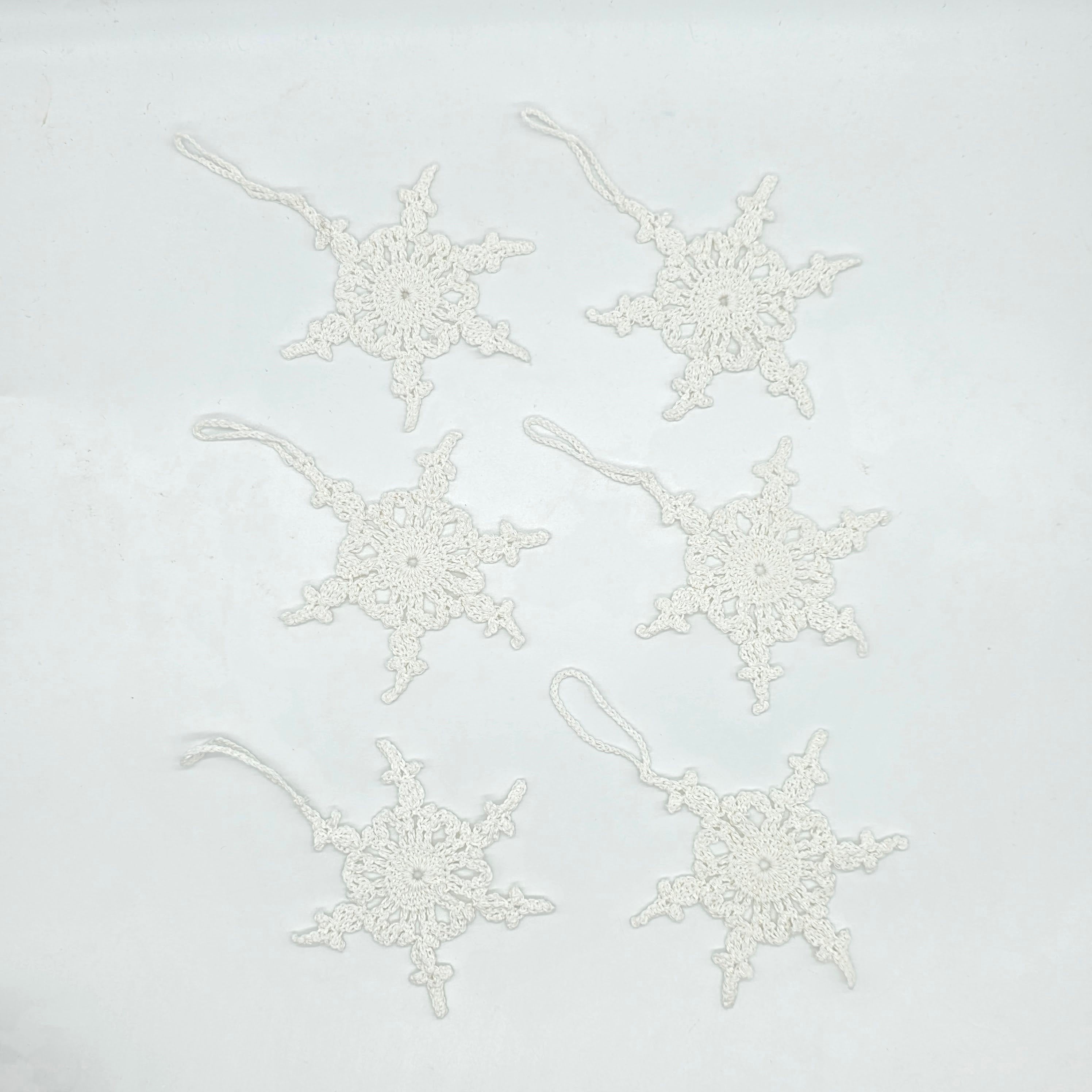 Set of 12 Crochet Snowflake Ornaments, White Star Christmas Tree Decor, Handmade Cotton Snowflakes, Winter Wonderland Garland