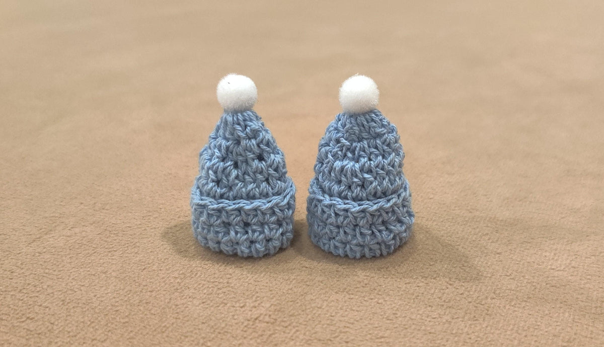 Baby Blue Mini Crochet Beanie, Mini Beanie Favors, Baby Shower Favors, Mini Hat, Baby Welcome Favors, Knit Favors, Crochet Favors, Set of 6