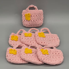 Pink crochet mini purse favor perfect for chocolate, Baby pink crochet bag with flower, Baby Shower Favor, Gift Bag, 6 pieces, Baby Welcome