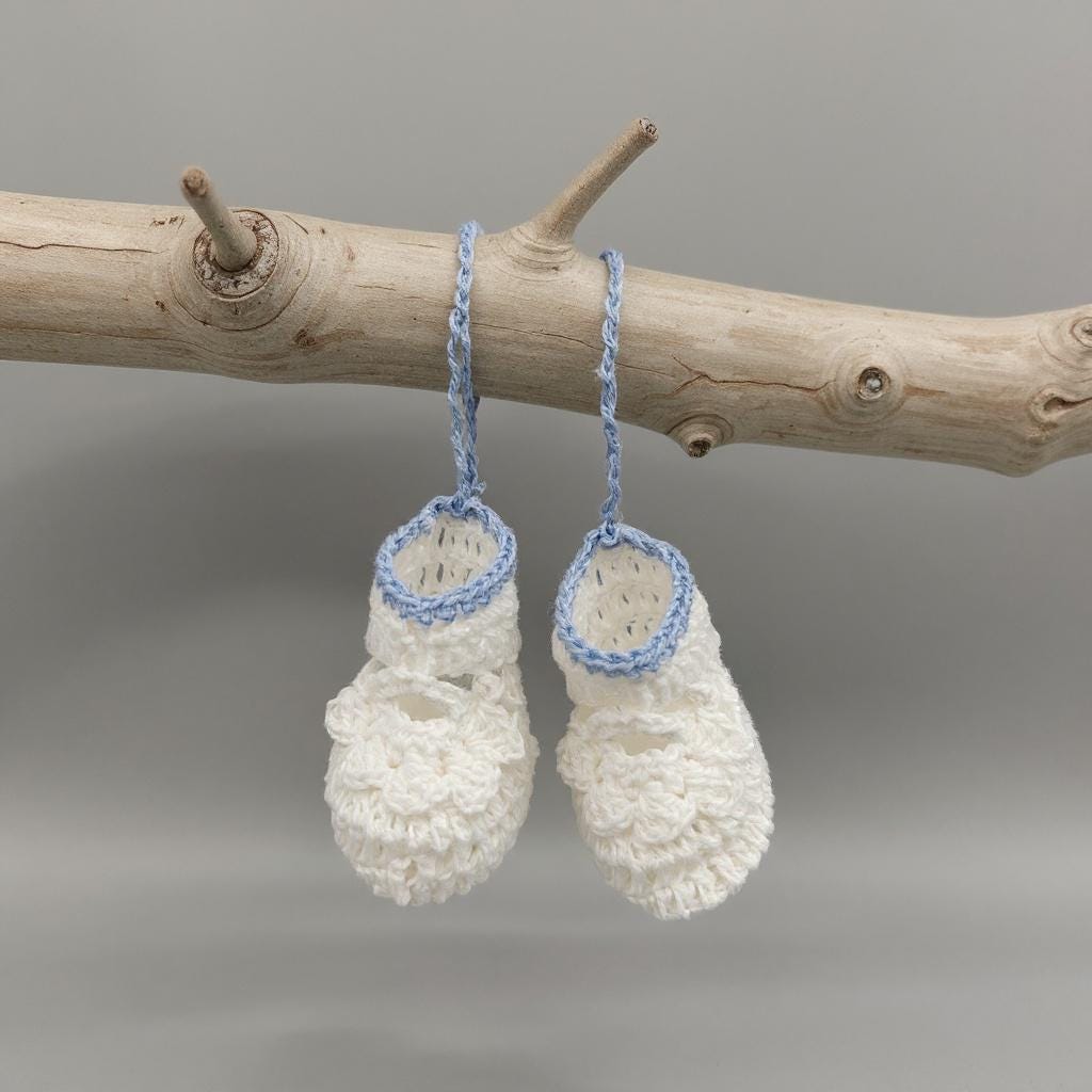 Mini Crochet Baby Booties, Baby Shoe Favors, Party favors and decor - 6 Pairs