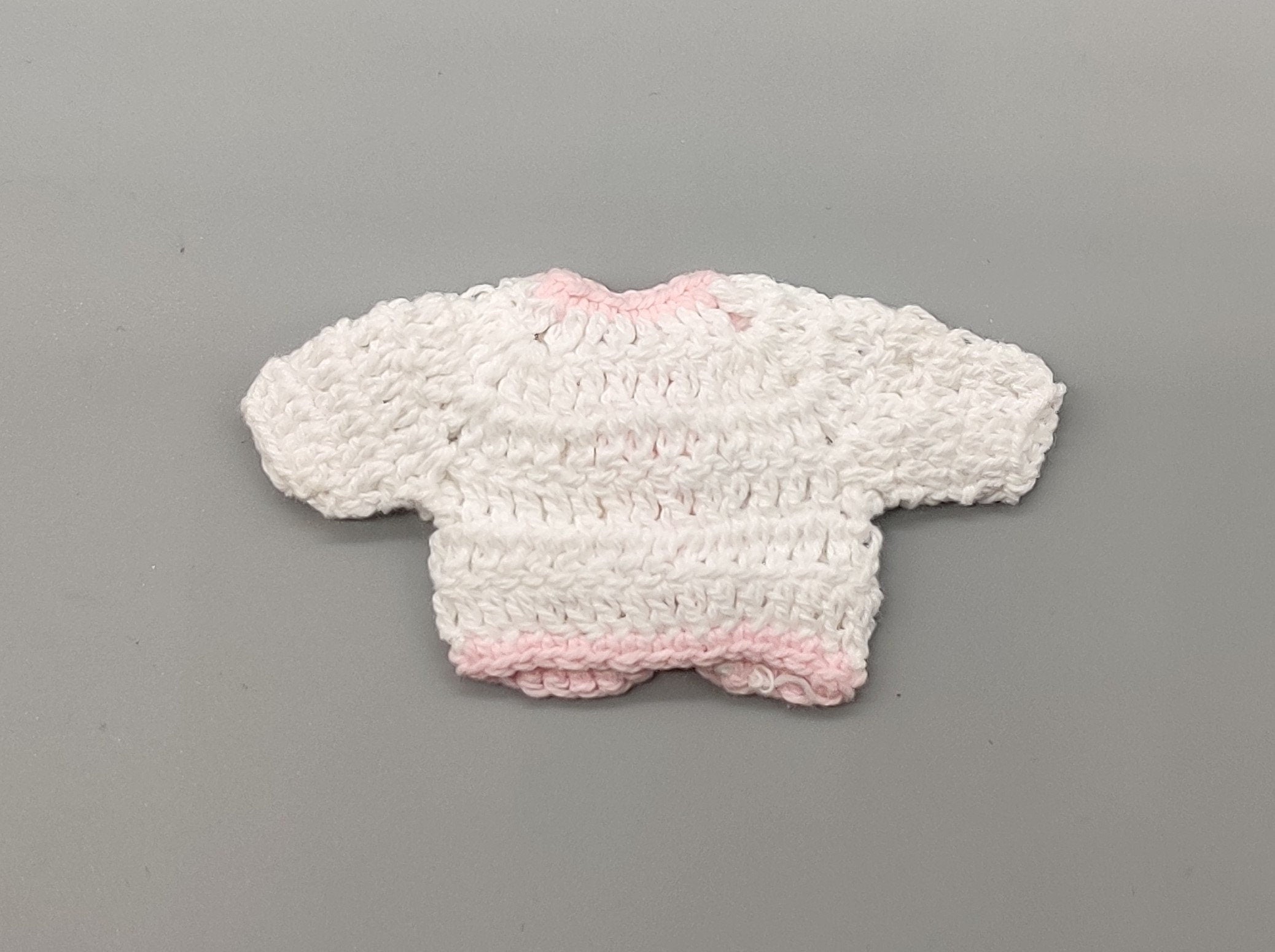 Crochet mini jacket, white with pink accent bow, cute favors, baby shower, baby welcome, crochet favors, baby shower favours, Set of 6