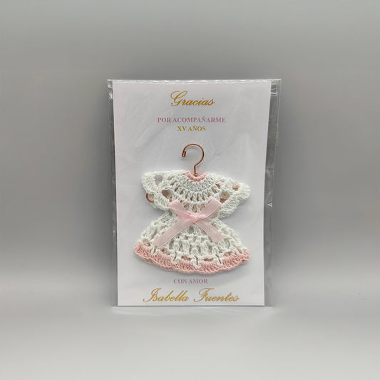 Customized crochet favor dress with pink bow and hanger. Personalized card and dress for Quinceanera or baby shower. FREE SHIPPING! Set of 6