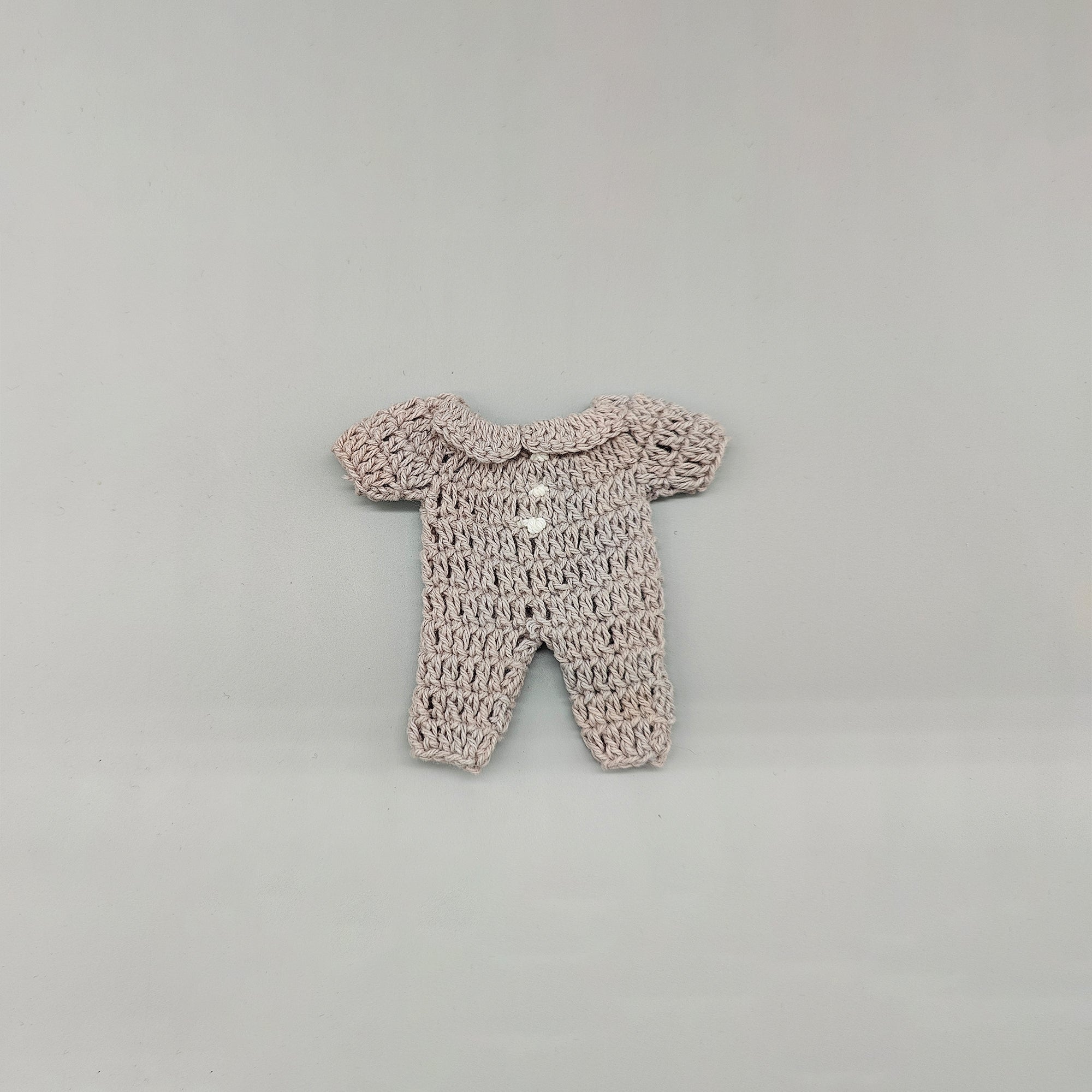 Set of 6 Grey Crochet Mini Outfits – Baby Shower & Welcome Favors