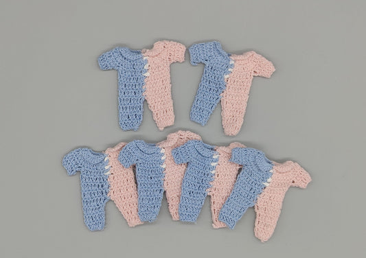 Gender reveal favors, Baby Blue & Baby Pink Crochet mini outfit, Boy or Girl, baby shower favor, favors with hanger/rack option. Set of 6.