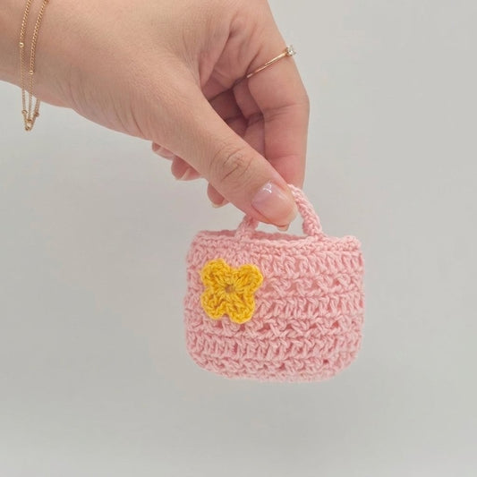 Pink Crochet Mini Purse Party Favors for Baby Shower, Set of 6 Cute Mini Handbags, Gender Reveal Quinceanera Wedding Table Decor Gift Bag