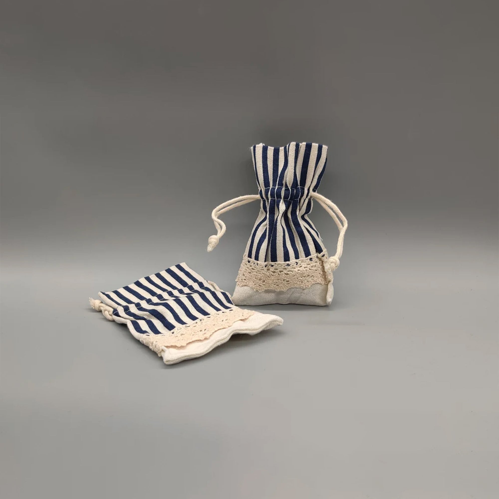 Set of 5 Fabric Favor Bags – Lace Drawstring, Red or Navy Stripe