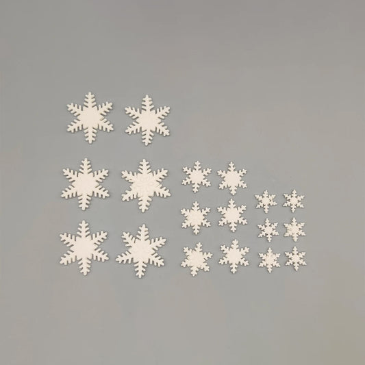 Fondant edible snowflakes - 24 pcs - 3 sizes - 8 of each size - Frozen snowflakes