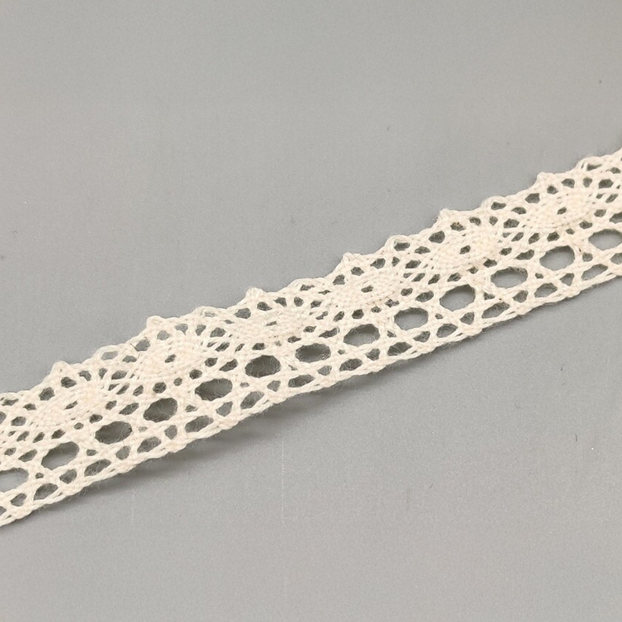 Ivory Cotton Lace Ribbon – 5/8" x 3 Yards for Crafts & Decorating